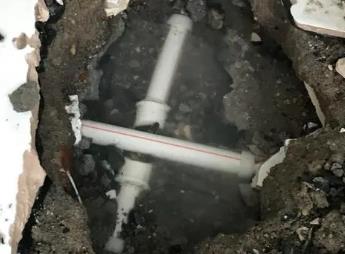迪庆阳台漏水维修公司为您分享楼上楼下漏水怎么处理